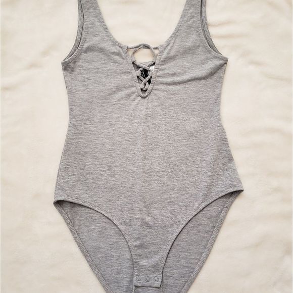 H&M DIVIDED Gray Bodysuit Small - Picture 1 of 4